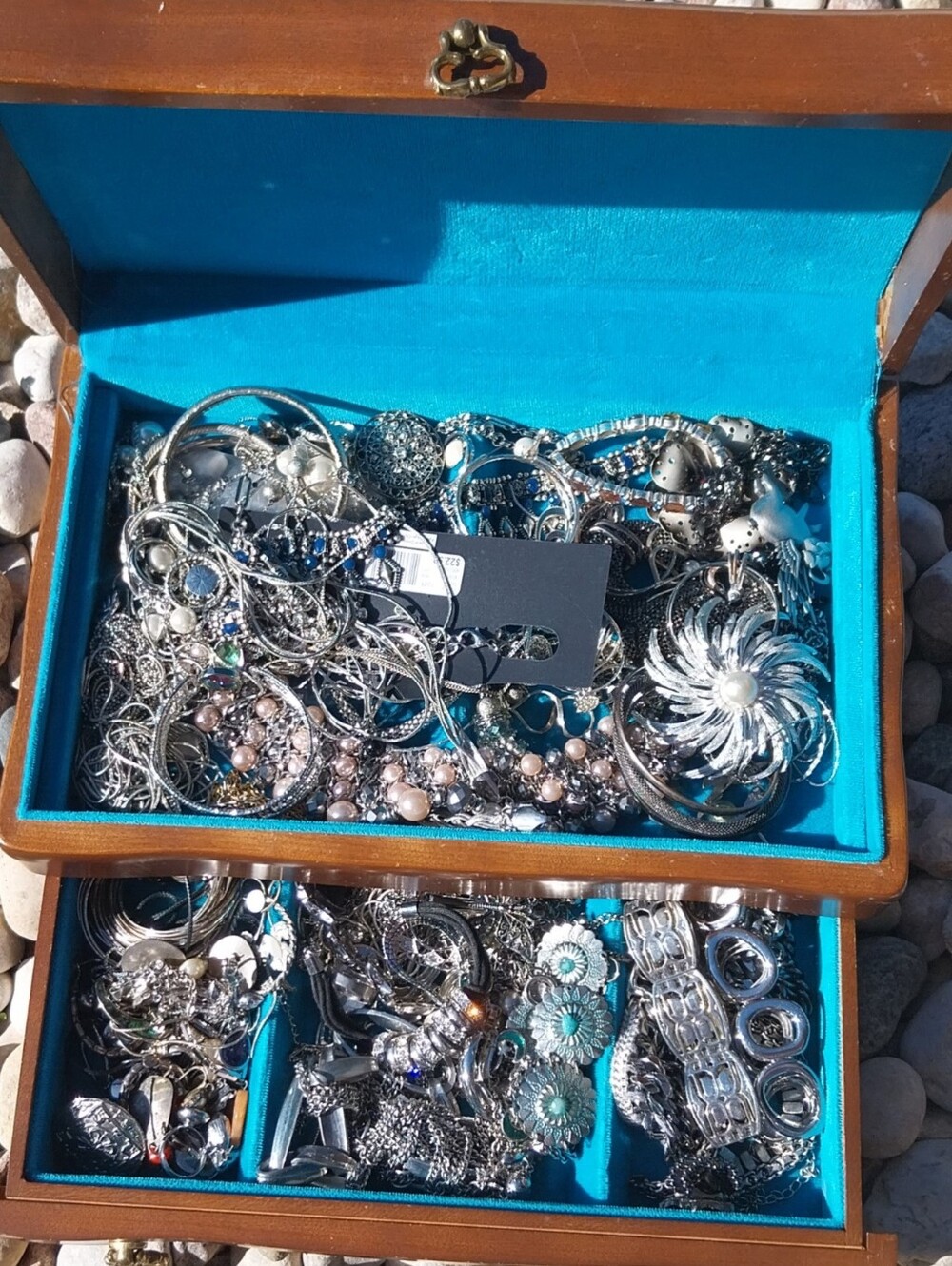 Elegant Silver-Tone Women's Jewelry Lot - Turquoise Accents